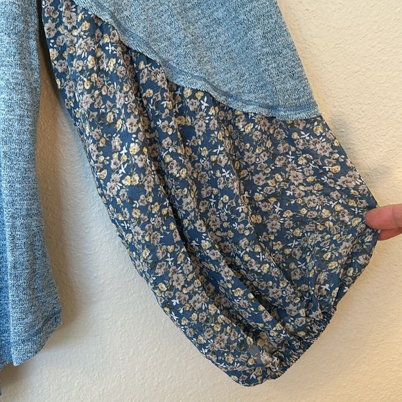 Hailey & Co Color Block Oversized Large long sleeve Top new without tags - Picture 2 of 6